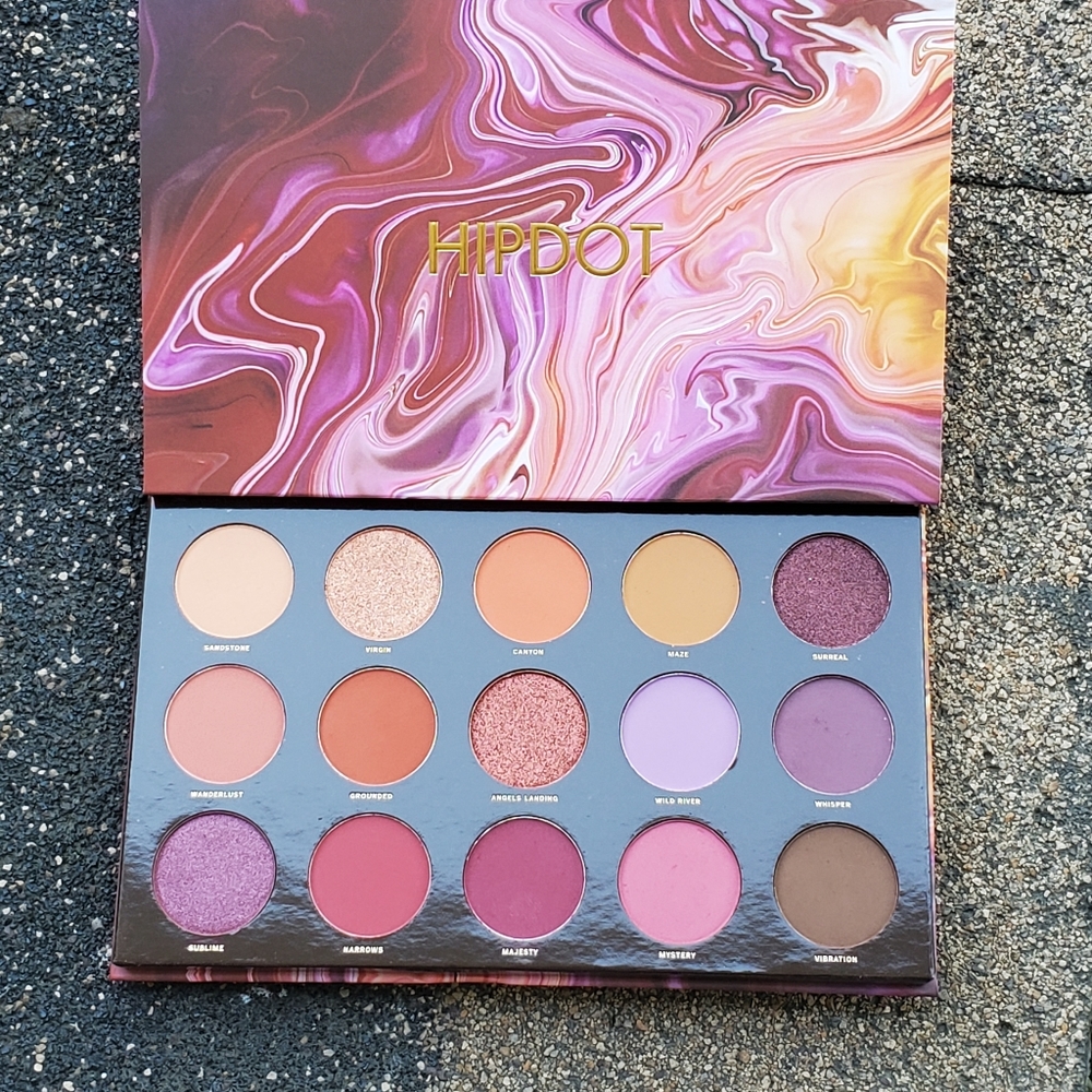Hipdot cosmetics